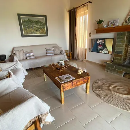 Homonatura. Sense Of Native Living. Пиргос