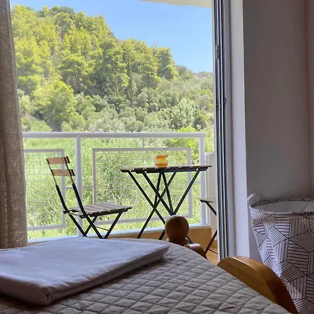 Homonatura. Sense Of Native Living. Апартаменты Пиргос