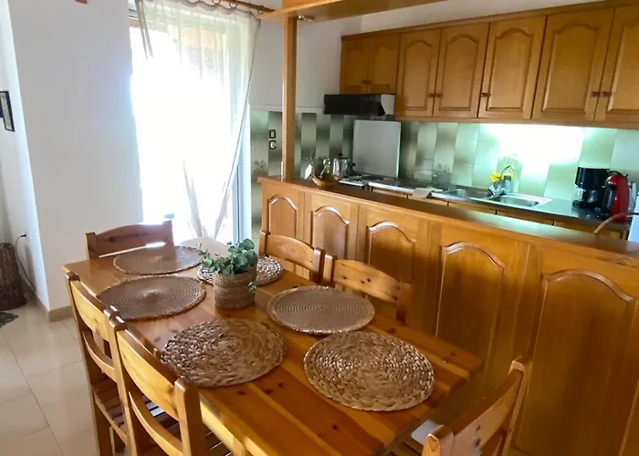 Homonatura. Sense Of Native Living.